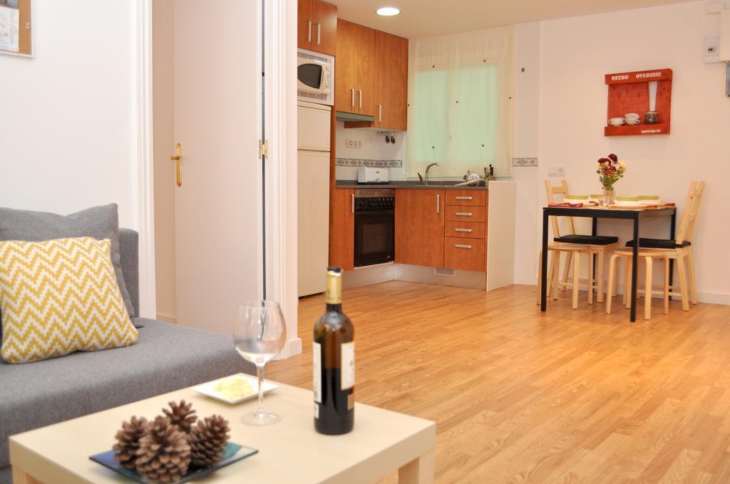 Bcn4Days Apartments L'Hospitalet de Llobregat Eksteriør bilde